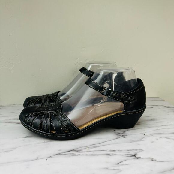 Clark’s Wendy River Black Leather Ankle Strap Sandals Women’s Size 7.5 - Picture 1 of 10